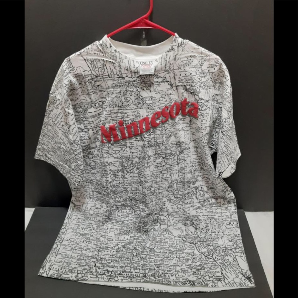 Minnesota all over print Vintage T-shirt 90s
